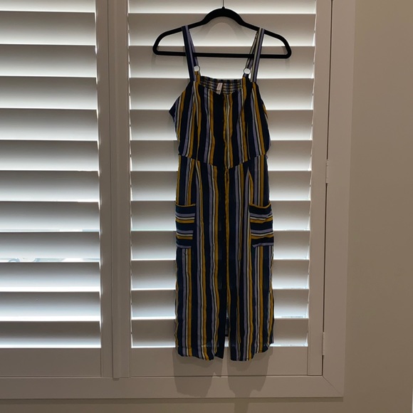 Target Dresses & Skirts - Midi dress.